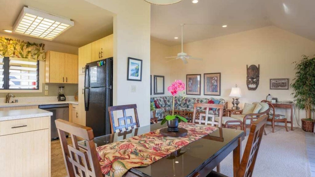 Lihue Condo | 1 Bedroom Condo w/Epic Ocean View - Kaha Lani 319