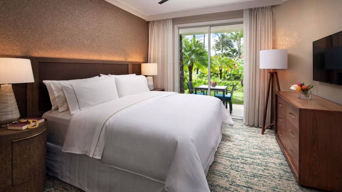 Princeville Apartment | 1BR Villa Full Kitchen Whirlpool Tub Westin