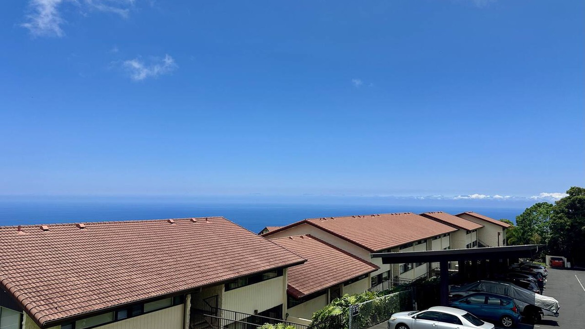 Honalo Condo | 2/2 - 2 King Beds : Washer & Dryer : Ocean View & Awesome Sunsets!