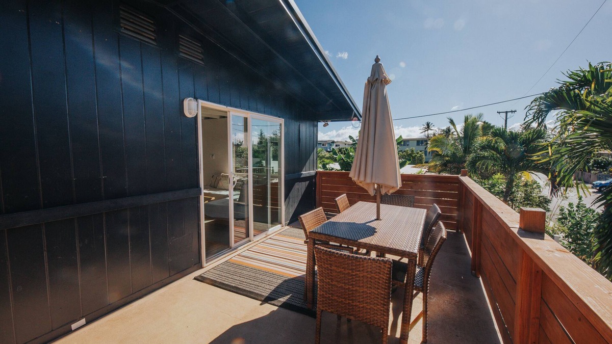 Mokuleia Apartment | 2 Bedroom Oasis Steps from the Beach