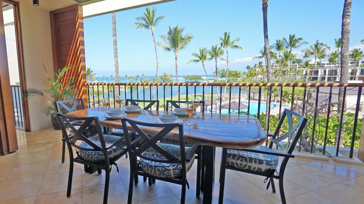 Kamuela Condo | 2 Bedroom Penthouse and Amazing Ocean Views!