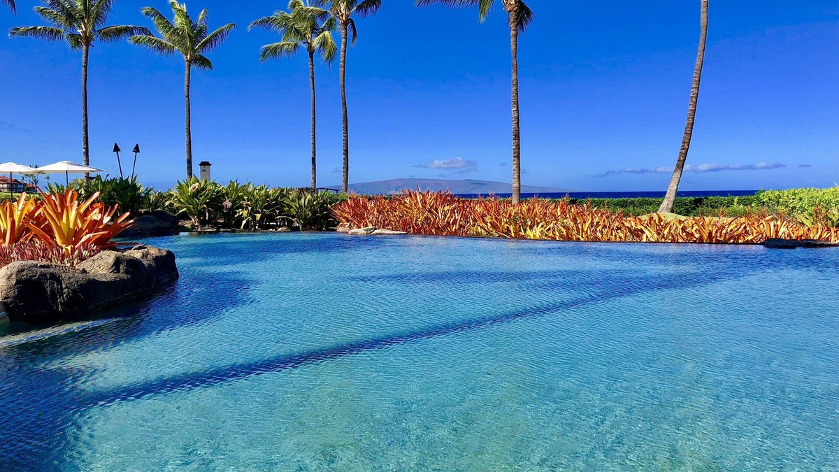 Wailea Condo | 20% OFF SPECIAL SEPT 14 to 24 th DIRECT BEACHFRONT WAILEA 4Bd 3BA 3892 s.f.VIEWS