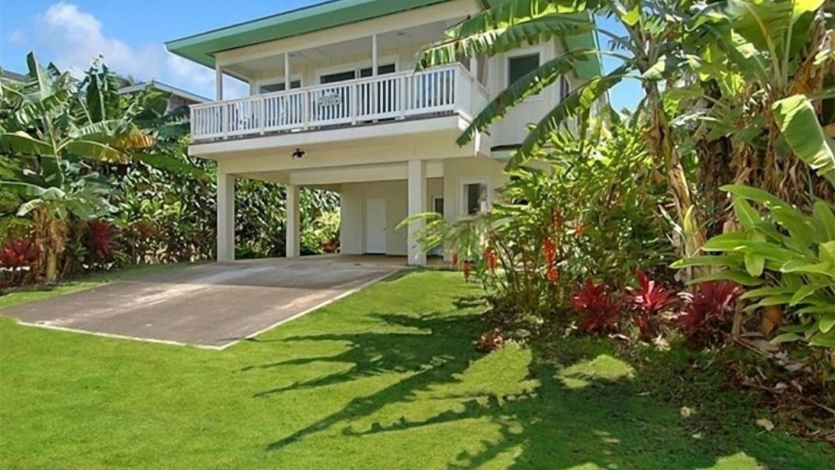Poipu House | 2BD/2BA Poipu Beach House with AC Walk to Brennecke's and Poipu Beach Park