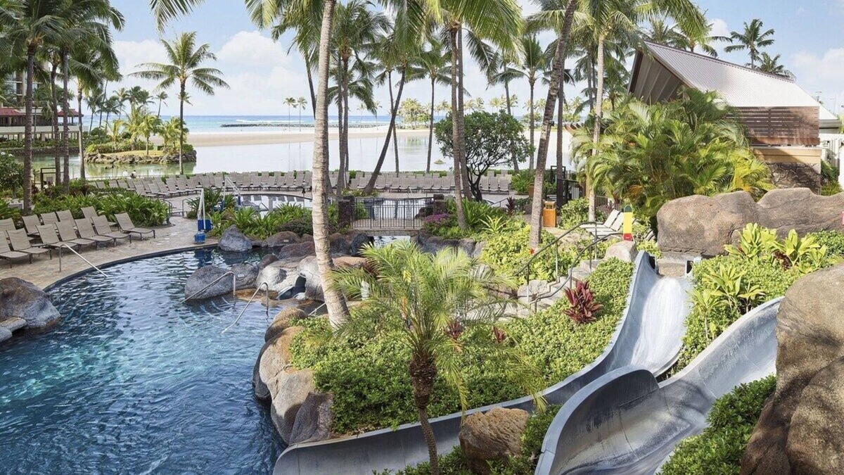 Waikiki Apartment | 2BR OceanView @ Hilton Resort Lagoon Tower