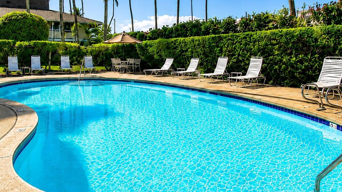 Wailua Condo | 3 min Walk to Beach ! A/C ! Garden Unit ! Renovated ! 3 Pools