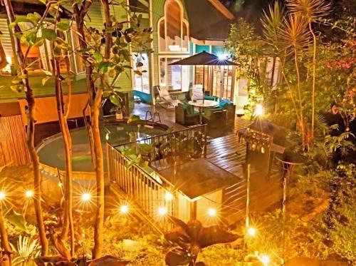 Holualoa Villa | 5BR Villa at Beach in Kona Coffee Country