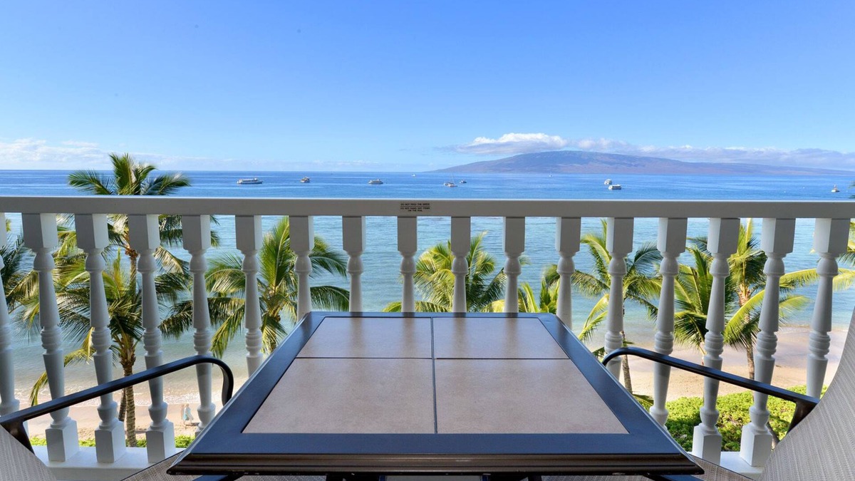 Historic Lahaina Front Street Condo | 6th Floor Oceanfront Luxury – Spectacular!