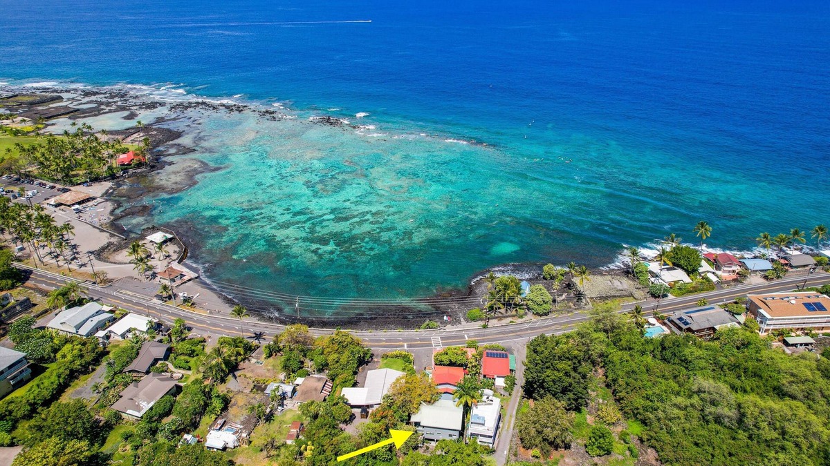 Kahaluu Bay House | A Beautiful View Beach House at Kahalu'u Bay! Snorkeling & Surfing ~ Steps Away!