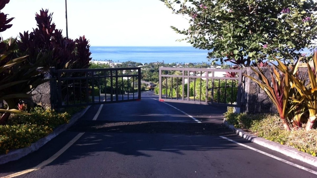Kailua-Kona Apartment | A perfect suite for temporary short term visitors