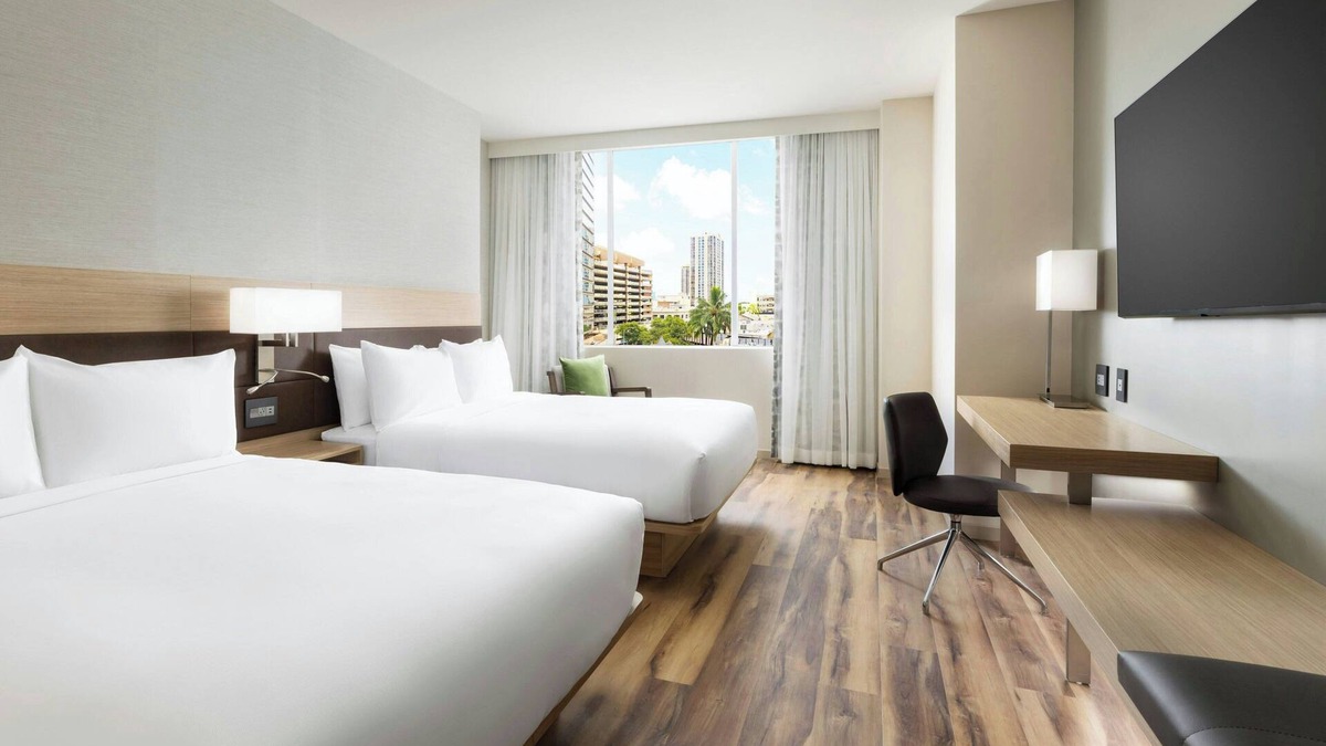 Downtown Honolulu Hotel | AC Hotel by Marriott Honolulu