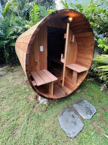 Mokuleia Apartment | Akule Clubhouse- Awa 1 Bedroom Apt by the Beach condo