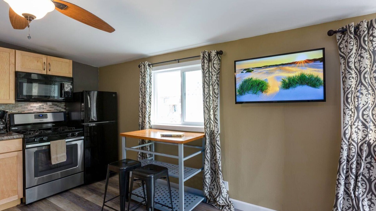 Punaluu Apartment | Aloha Studio – AC, Near Beach, Near PCC