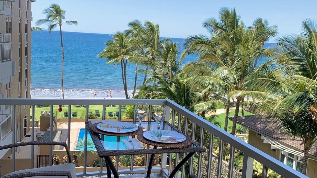 Kihei Condo | AMAZING HOTEL ZONED BEACH FRONT CONDO ON SUGAR BEACH. RESERVE WITH CONFIDENCE!