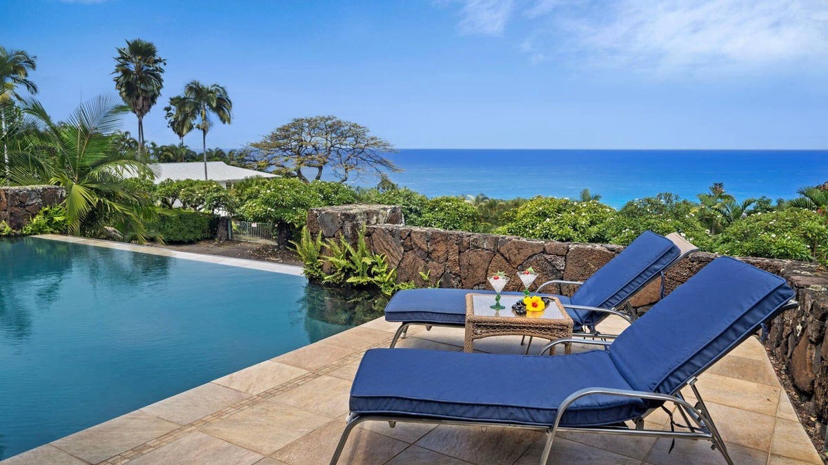 Kahaluu-Keauhou House | 🏖️Amazing Ocean Views | Infinity Pool | Great Location