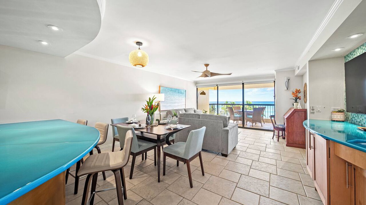 Waikiki Condo | Aston Waikīkī Beach Tower by Gather 2BR Condo w/Oceanview, Pool & Lanai