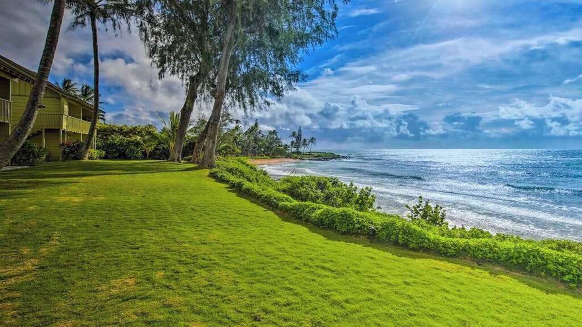 Wailua Condo | August Sale - Upper-Floor Kapaa Studio with Water Views & Private Balcony