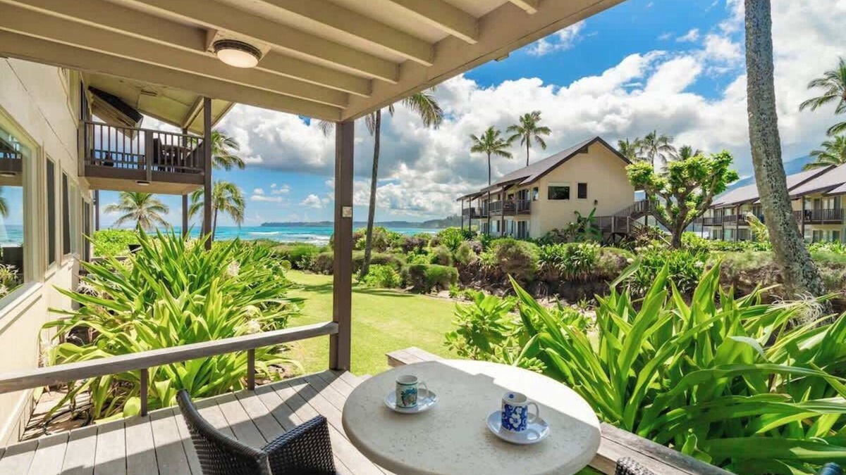 Wainiha Condo | Beach Front! Tunnels Beach Haven, Pool & Hot Tub!