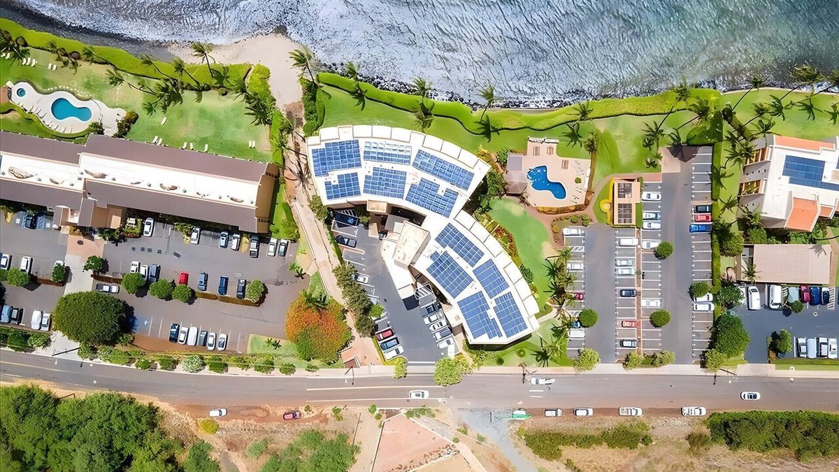 Maalaea Condo | Beachfront 4BR, 2 Condos for 12 in Maalaea!