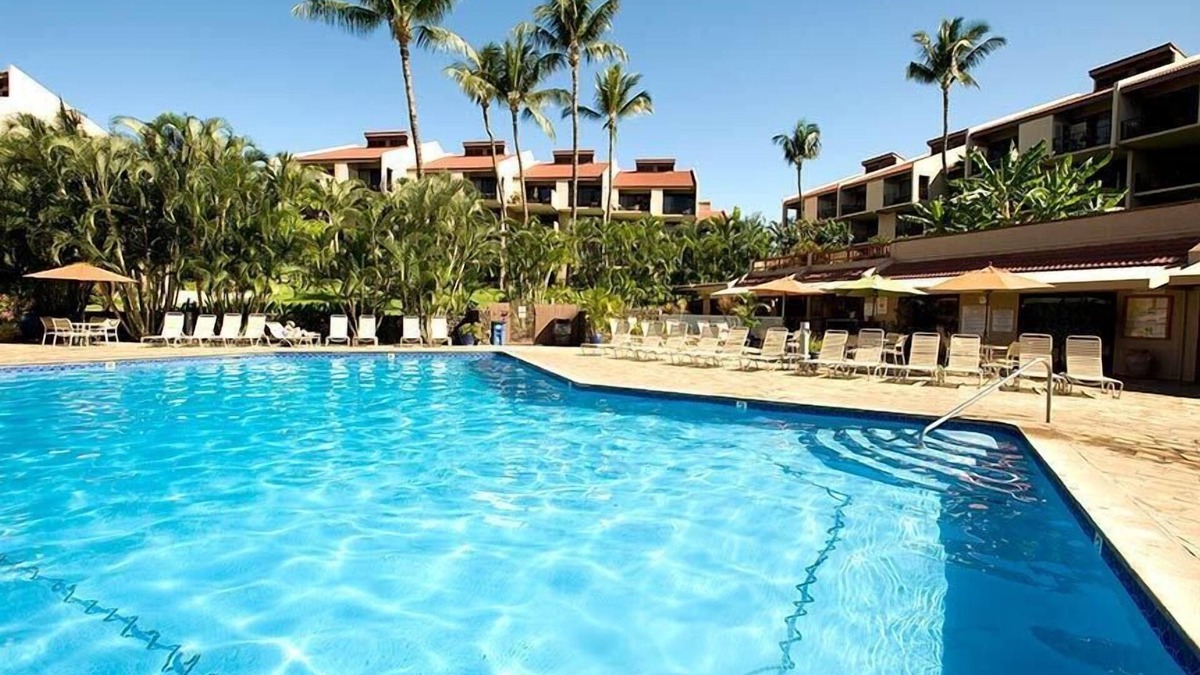 Kihei Condo | Beachfront Bliss | Walk to Sand, Pool, Restaurants