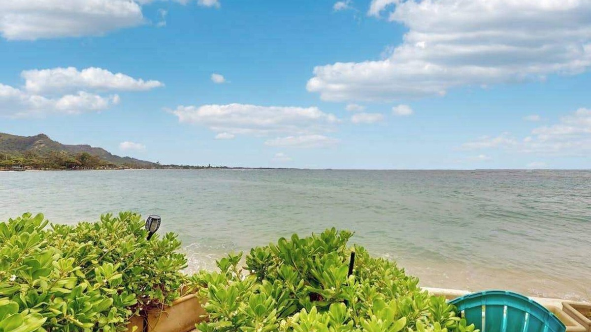 Hauula House | Beachfront Hauula Hideaway with Ocean Views - Steps to the Sand