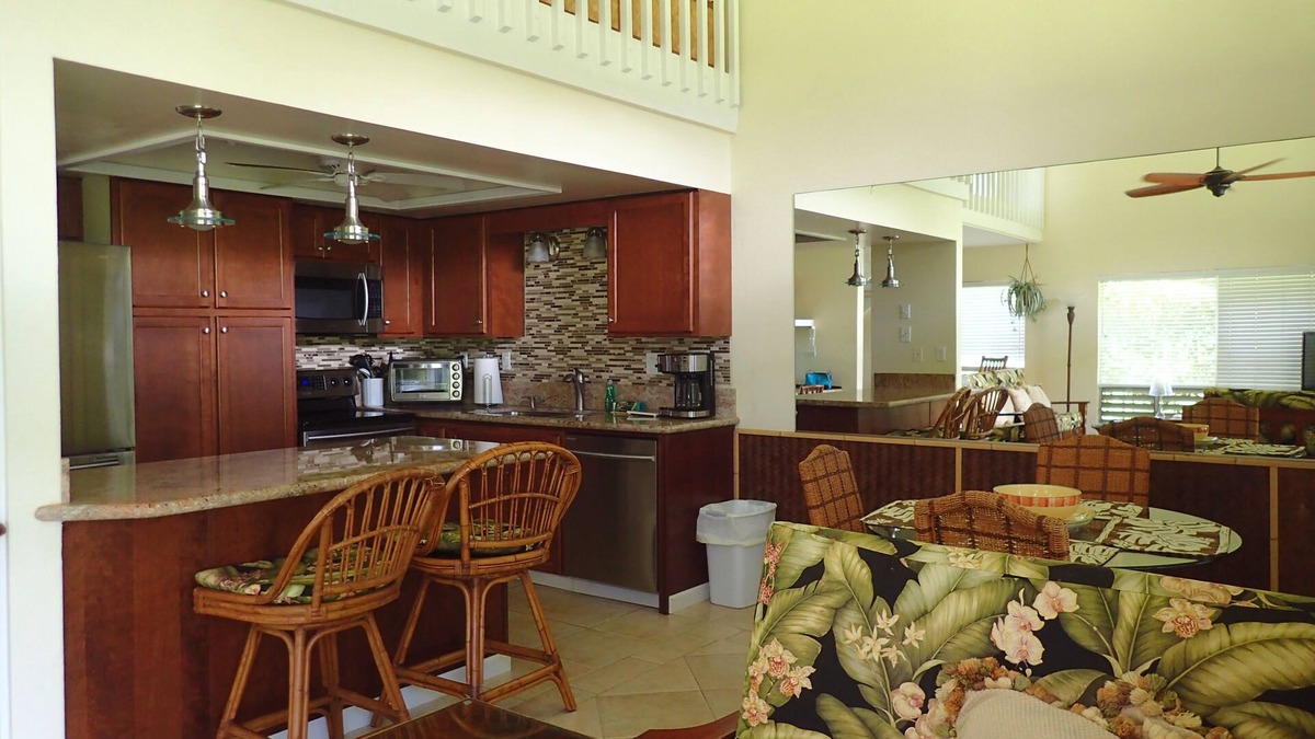 Princeville House | Beautiful 2/2 Townhouse in Princeville, Free WiFi, Cable TV, BBQ, beach gear