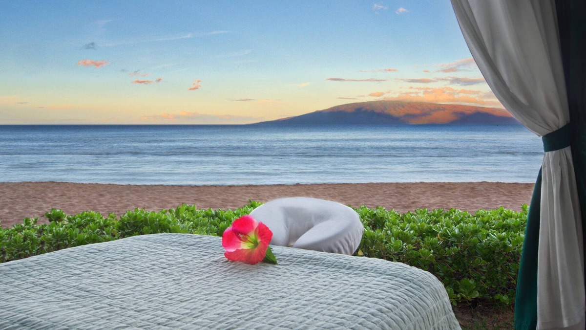 Lahaina Resort | BEAUTIFUL BEACHFRONT OCEAN CLUB RETREAT + PREMIUM AMENITIES, 2BR MOLOKAI SUITE