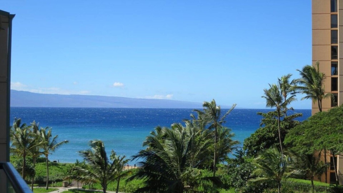 Honokowai Condo | 🏖 🏖BEAUTIFUL LARGEST 1BD, OCEAN VIEW ONE OF THE CLOSEST TO OCEAN 150 REVIEWS