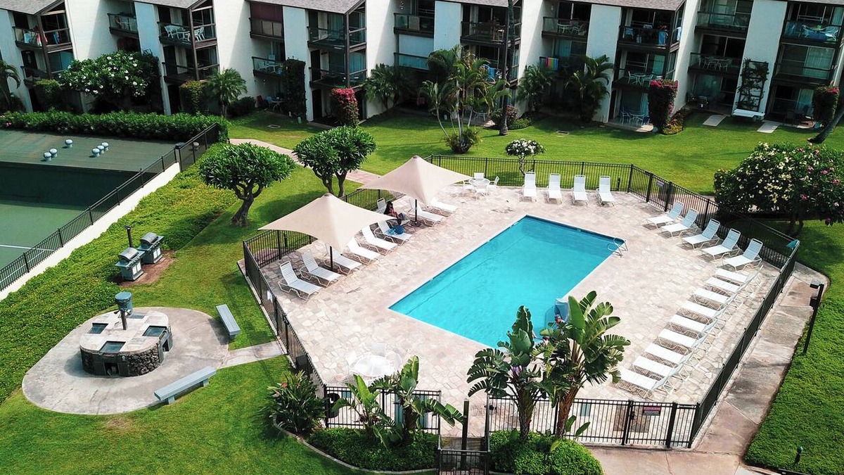 Kihei Condo | Beautiful two bedroom with loft condo steps from the beach!