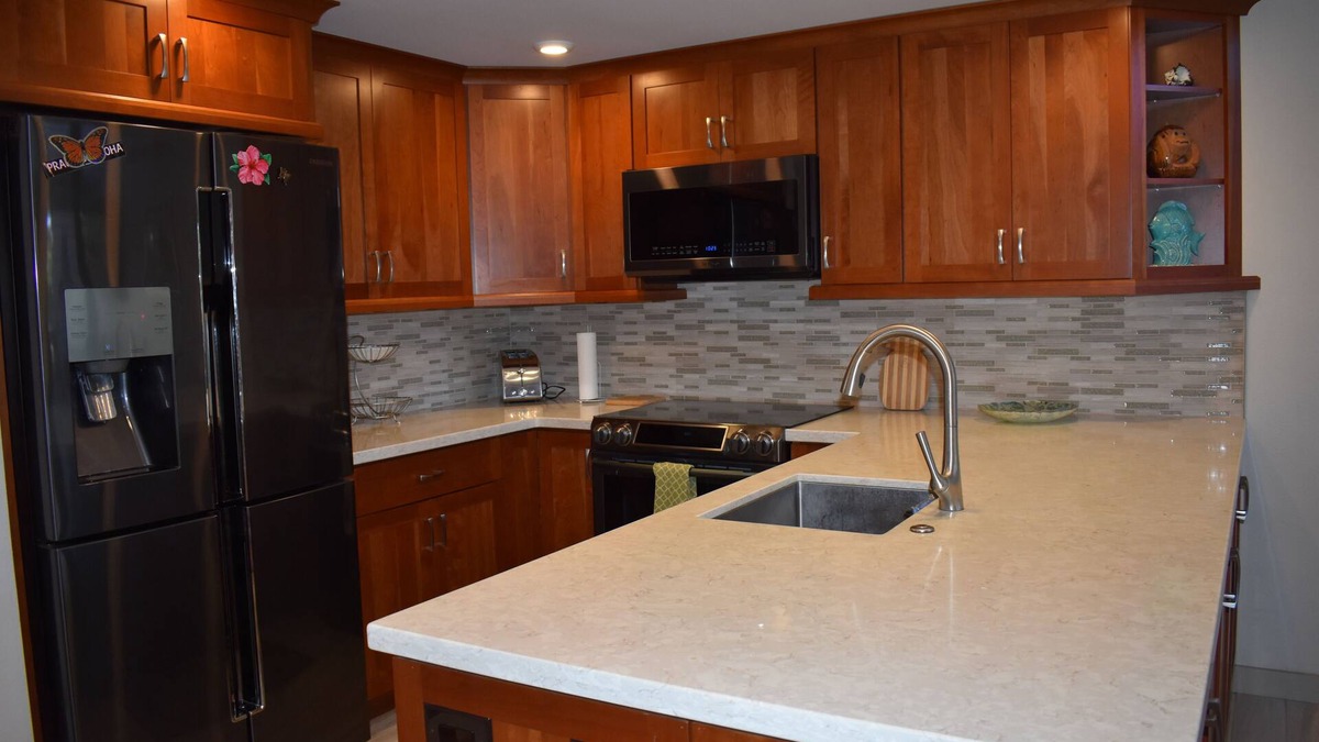 Kihei Condo | Beautifully remodeled 2 Bd, 2 Bath Condo, short walk to the Beach