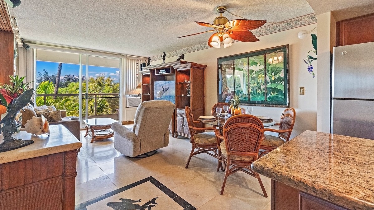 Kihei Condo | BEST BUILDING G305 1bdr 2bths OCEAN, POOL VIEWS, ENLARGED LANAI 1min Walk beach