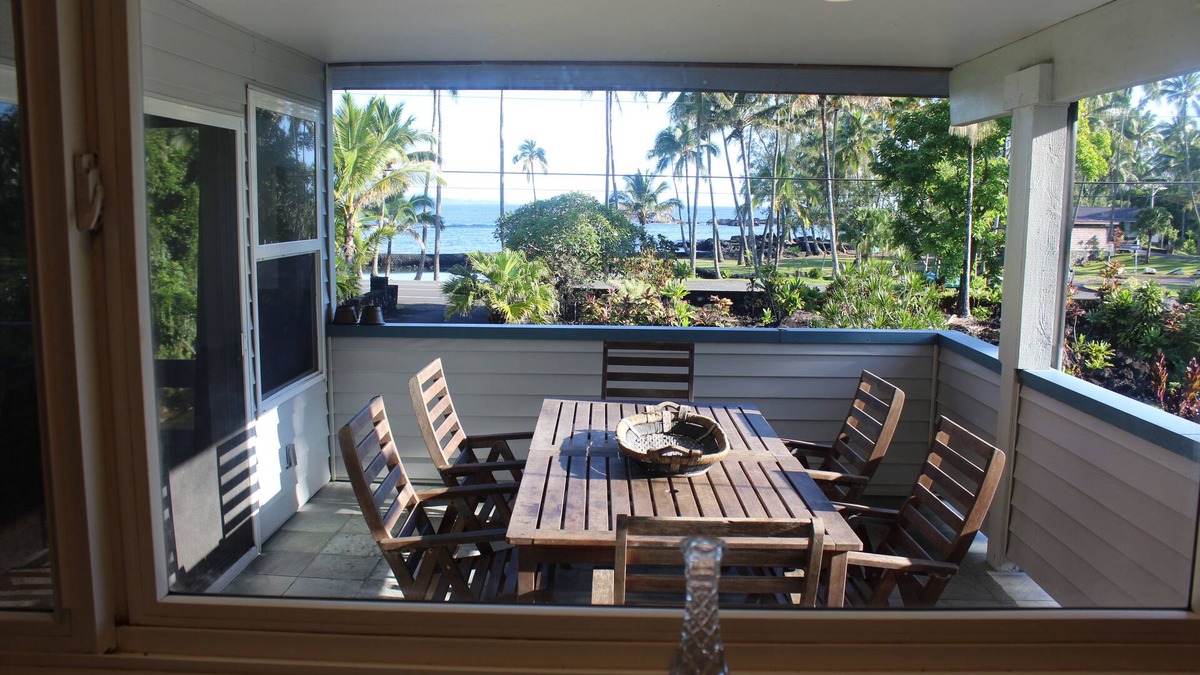 Hilo House | Best Hilo Location. Luxury Ocean Frt, black sand & turtles @ Richardsons Beach
