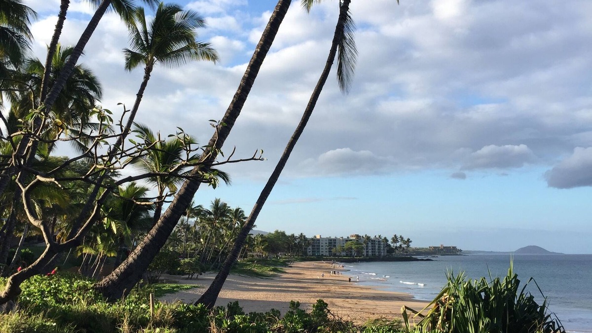 Kihei Condo | Best Unit/Location w/Ocean View! Fully Renovated End-Unit!