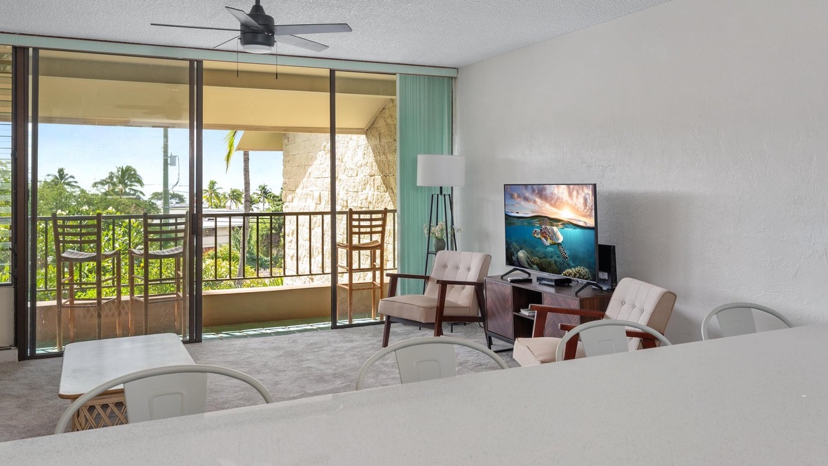 Historic Kailua Village Condo | Big Island Kalanikai 307 1 Bedroom Condo