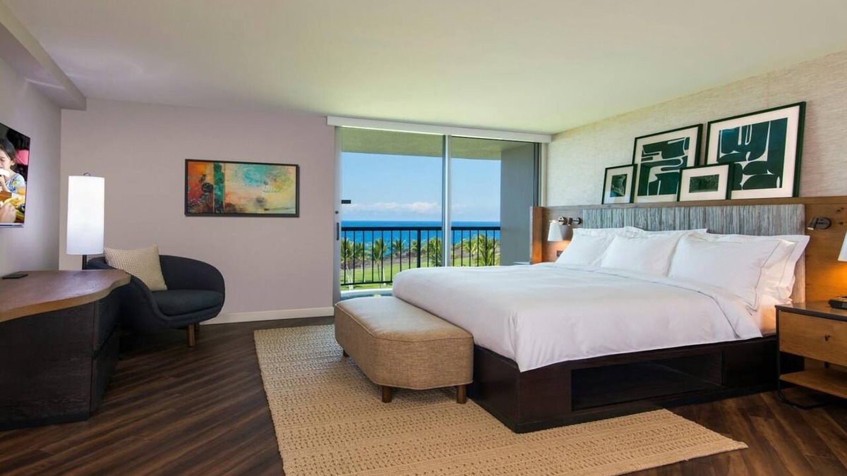 Waikoloa Resort | Big Island Ocean Tower Stay with Partial Ocean View, Pools & Waikoloa Resort Fun