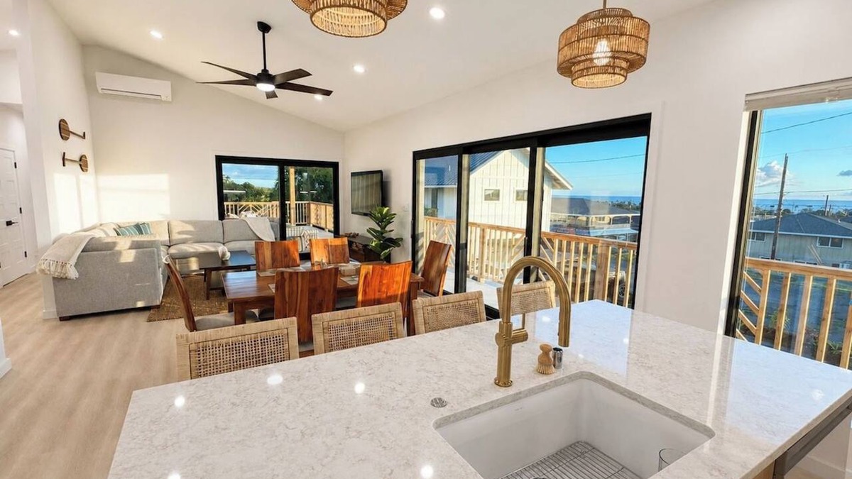 Downtown Lahaina House | Brand-new Maui home with comfort and local charm!
