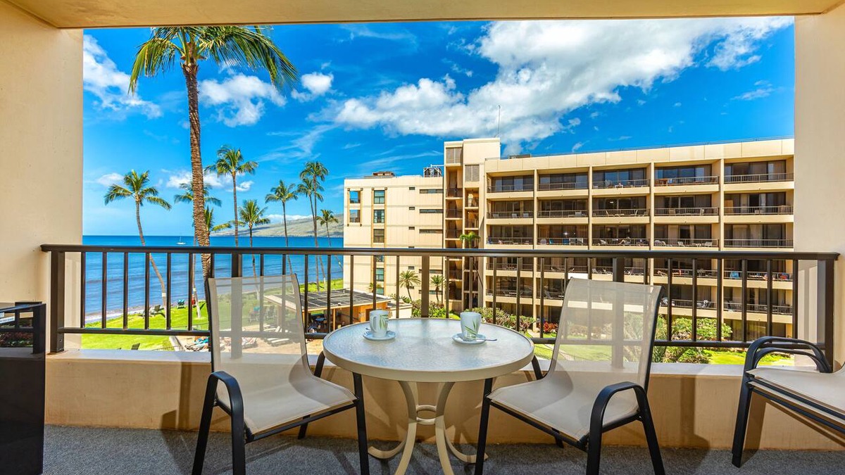 Kihei Condo | Breathtaking Pool & Ocean Views! - Updated Corner Unit -Sugar Beach #412