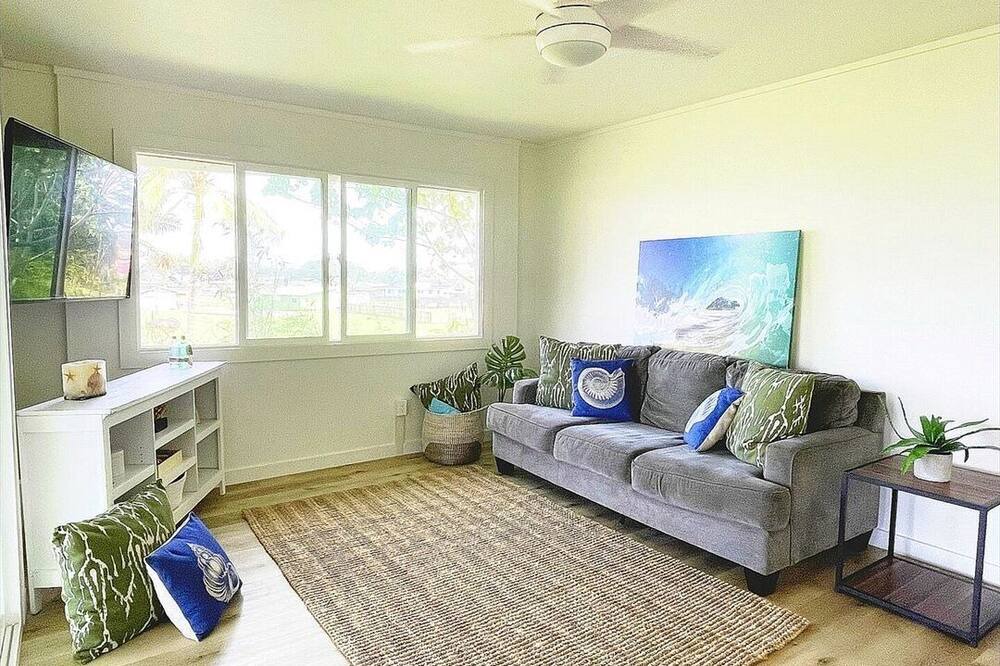 Hauula Cottage | Breathtaking Secluded Cottage with Fantastic Vistas in Hauula, Hawaii