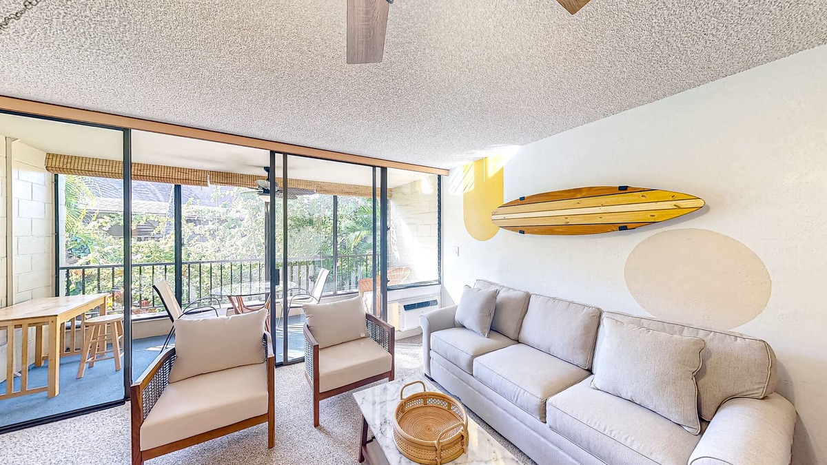 Historic Kailua Village Condo | Calming condo with balcony, patio, kitchen, gas grill & pool - snowbird-friendly