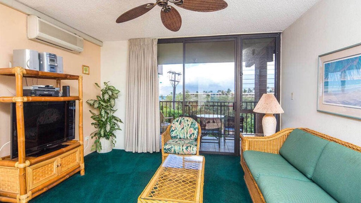 Kihei Condo | Condo Relaxation w/Roomy Living Area, Lanai, Kitchen, WiFi–Kamaole Sands 4303