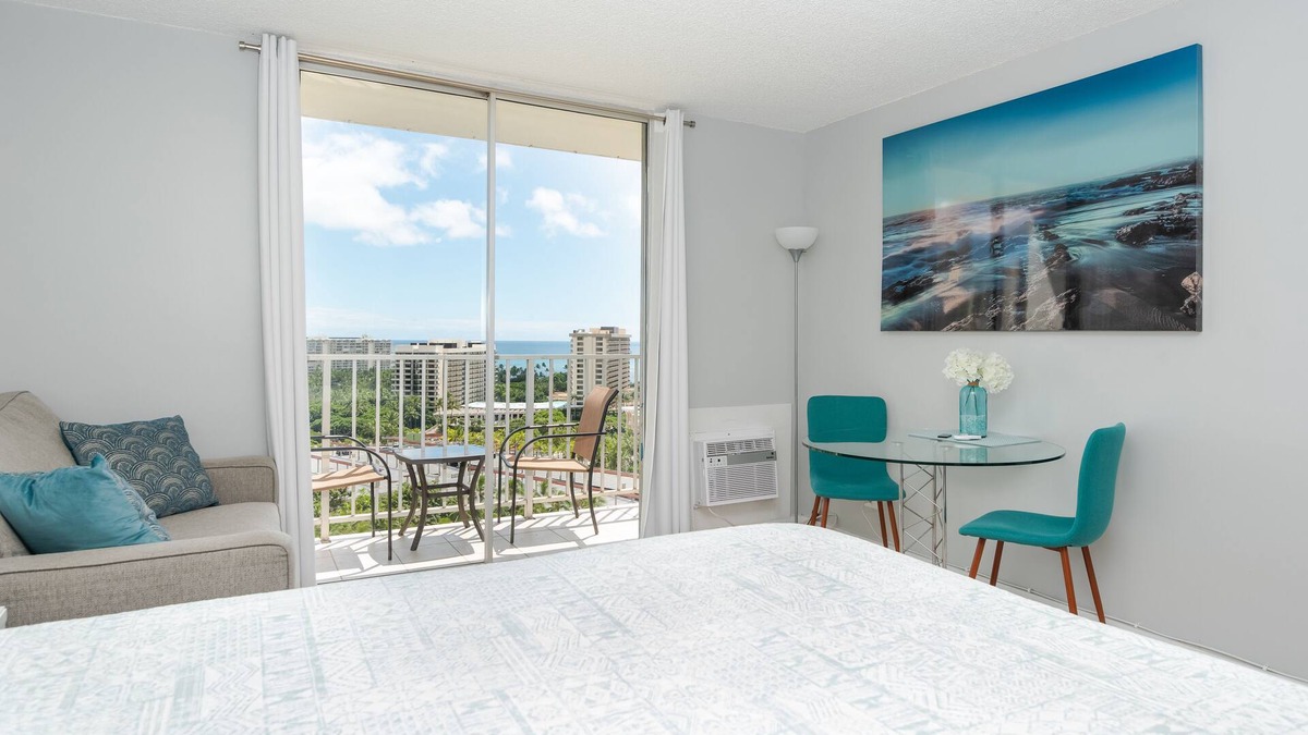 Waikiki Condo | *Diamond Head, Ocean, and Park Views*