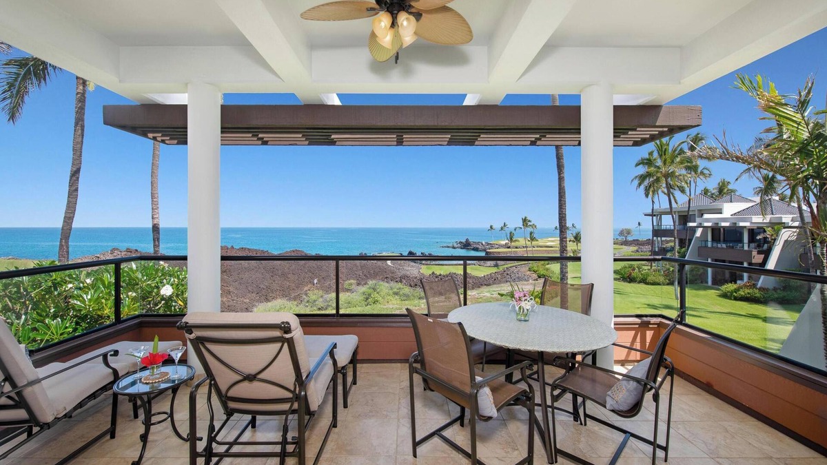 Kamuela Condo | Discounted Golf Rates! Mauna Lani Point E203 w/Ocean Views - CoralTree Managed