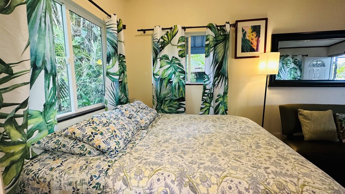 Hilo Apartment | Discover Tranquility at Palm Studio: Your Gateway to Nature in Hilo Town!