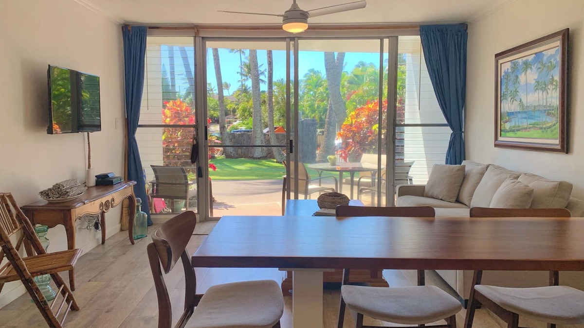Kuau Apartment | Eco-Friendly Condo on Road to Hāna - Walk to Beach