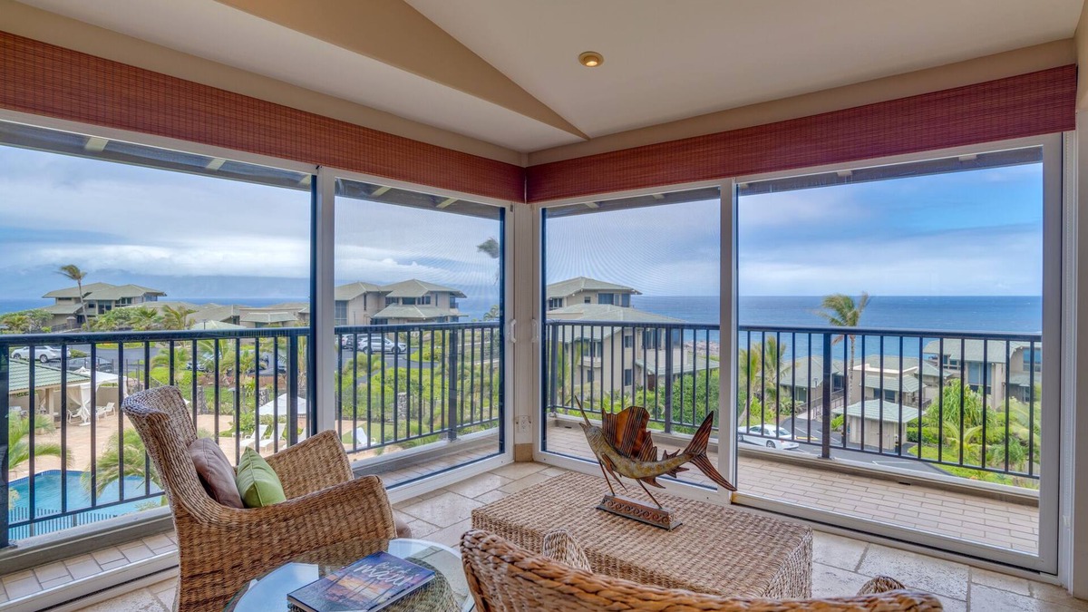 Napili Condo | Experience Maui Luxury at Kapalua Bay Villa 33B3 - Spa Bath & Modern Living