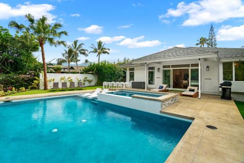 Princeville House | F-71 Queens Bath Point