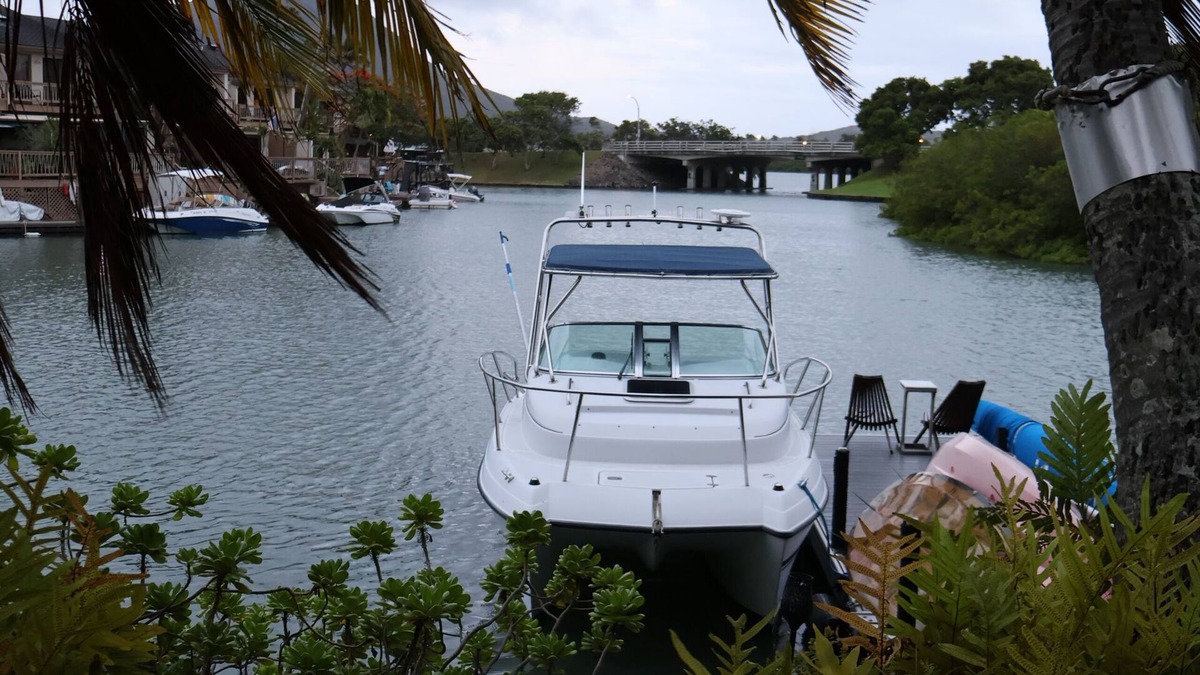 Portlock House | Fabulous 3-bedroom townhome on water with Office that perfect for your long stay