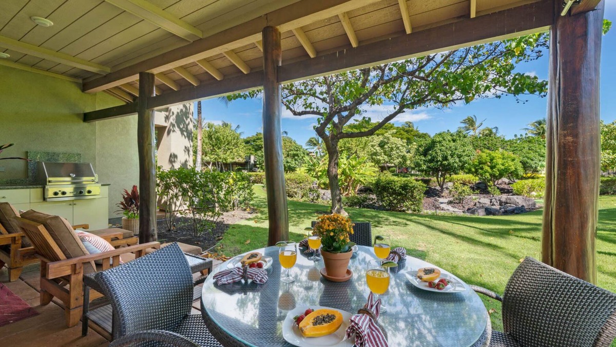 Kamuela House | Fairways at Mauna Lani | Luxury Resort Villa with Central AC