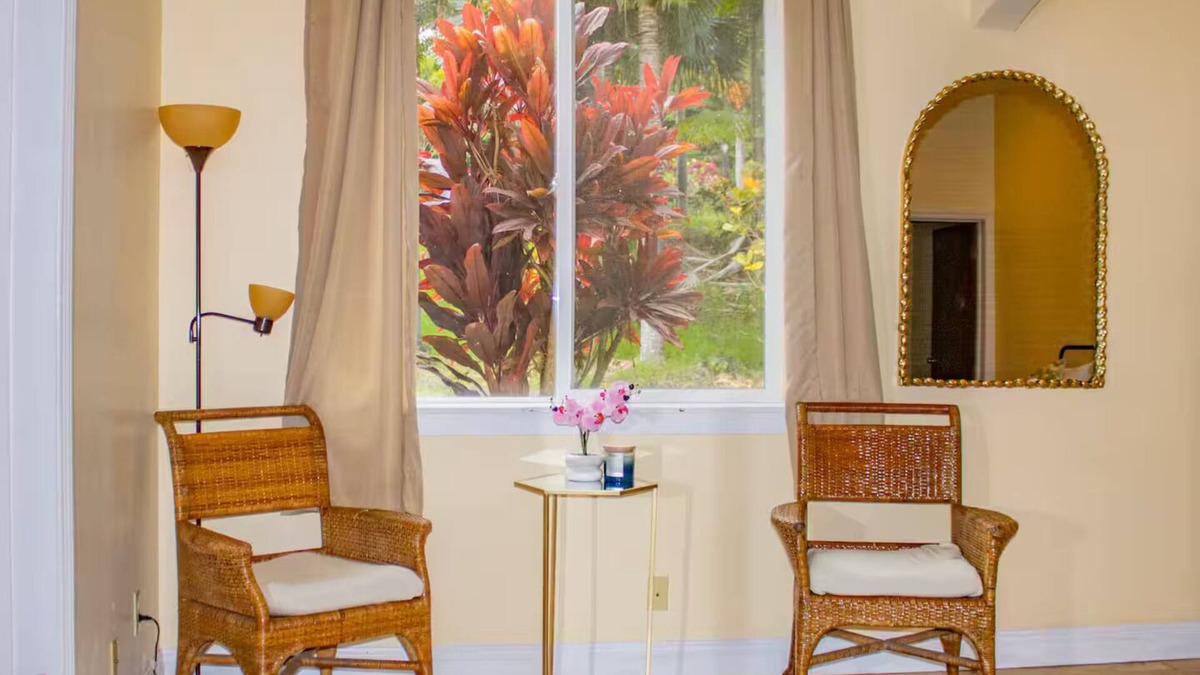 Hakalau Apartment | Family Retreat Near Akaka Falls – Sleeps 7 & BBQ
