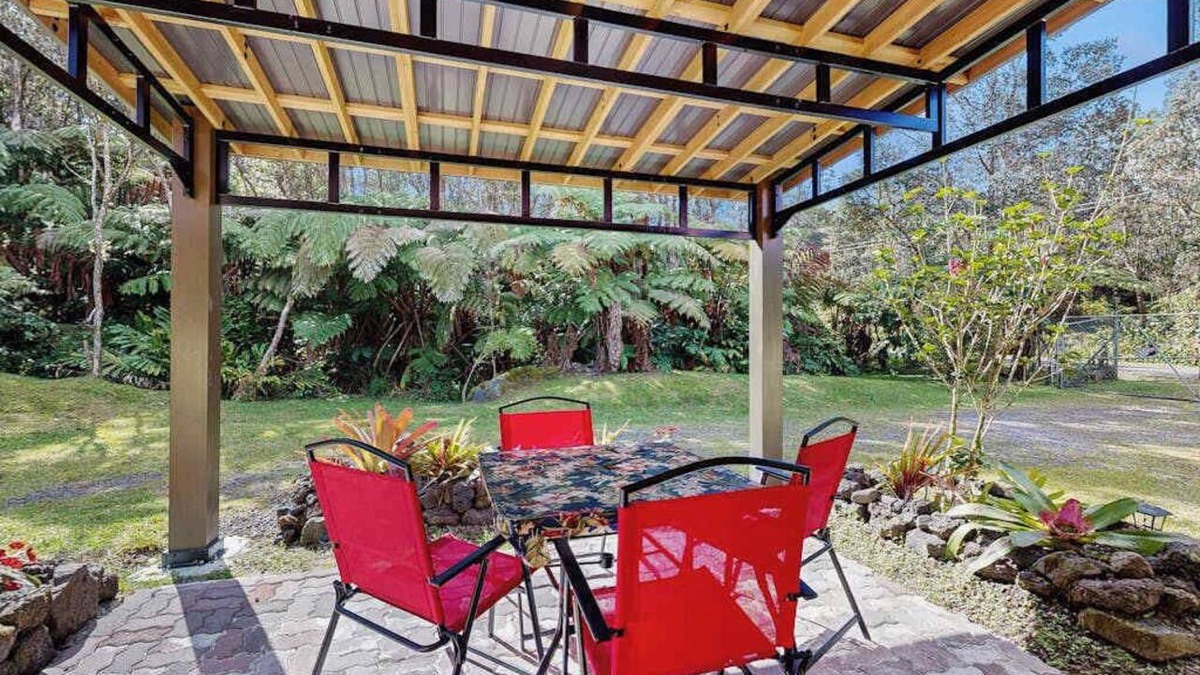 Volcano House | Find Stillness on a Volcano Nature Retreat with Gardens