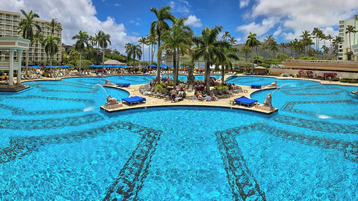 Lihue Resort | 𝐅𝐢𝐧𝐝𝐢𝐧𝐠 𝐌𝐞𝐢𝐥𝐢 Oceanfront Kauai Beach Club Resort+Amenities.2BR Suite